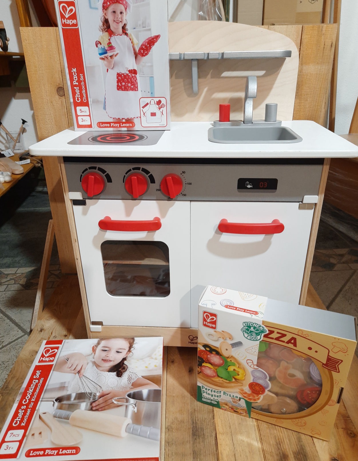 Hape Kinderküche aus Holz